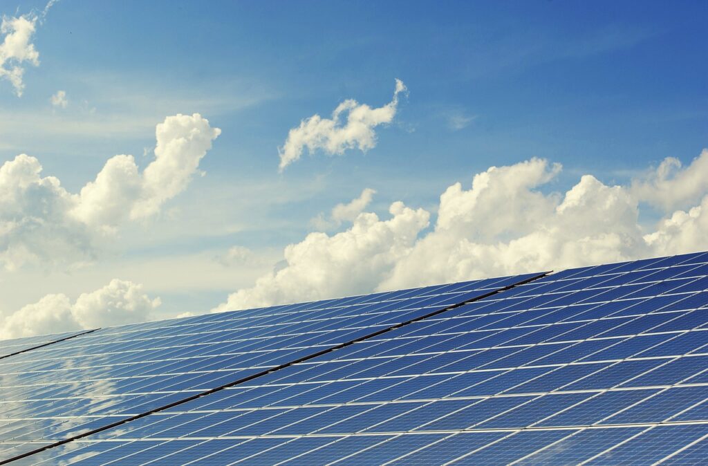 découvrez l'innovation des panneaux solaires transparents, une solution idéale pour allier efficacité énergétique et esthétique. ces panneaux révolutionnaires permettent de produire de l'électricité tout en laissant passer la lumière naturelle, transformant vos fenêtres et surfaces en sources d'énergie renouvelable.