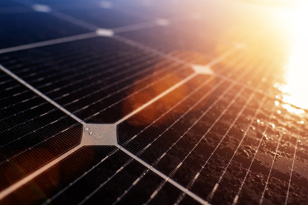 découvrez notre guide d'achat de panneaux solaires pour vous aider à choisir le meilleur système solaire adapté à vos besoins. comparez les types de panneaux, les performances, les prix et les conseils d'installation pour optimiser votre investissement en énergie renouvelable.