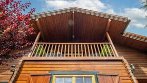 Les avantages esthétiques des bardages en cèdre : une solution élégante pour votre maison